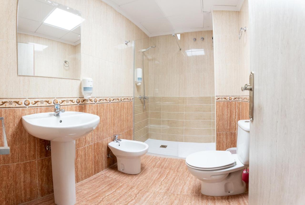 Hostal Vinuela San Pedro de Merida Екстер'єр фото