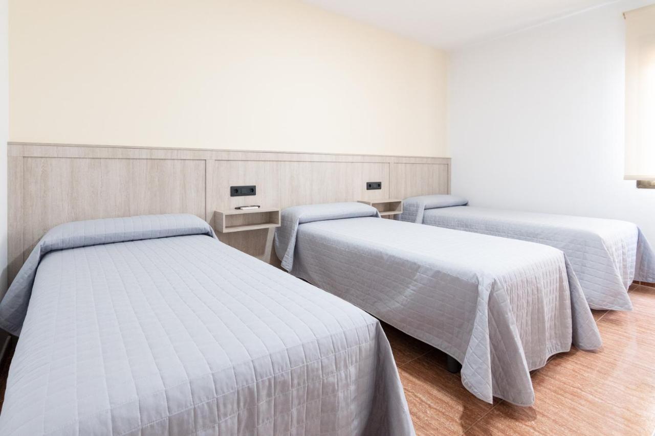 Hostal Vinuela San Pedro de Merida Екстер'єр фото